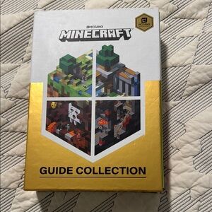 Guide Collection Book Set - Gold Minecraft